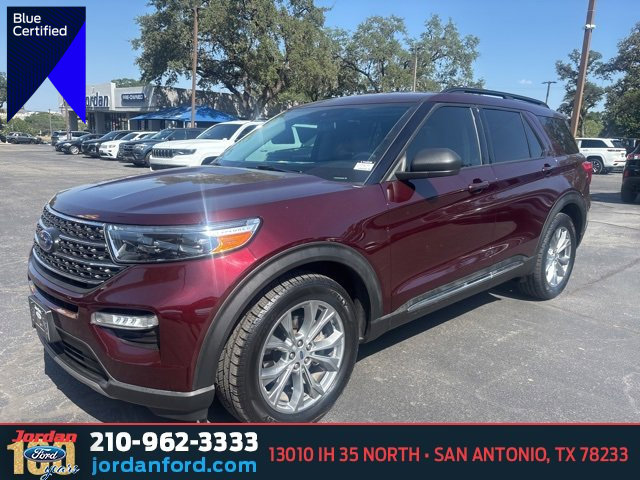 Certified 2022 Ford Explorer XLT w/ Equipment Group 202A