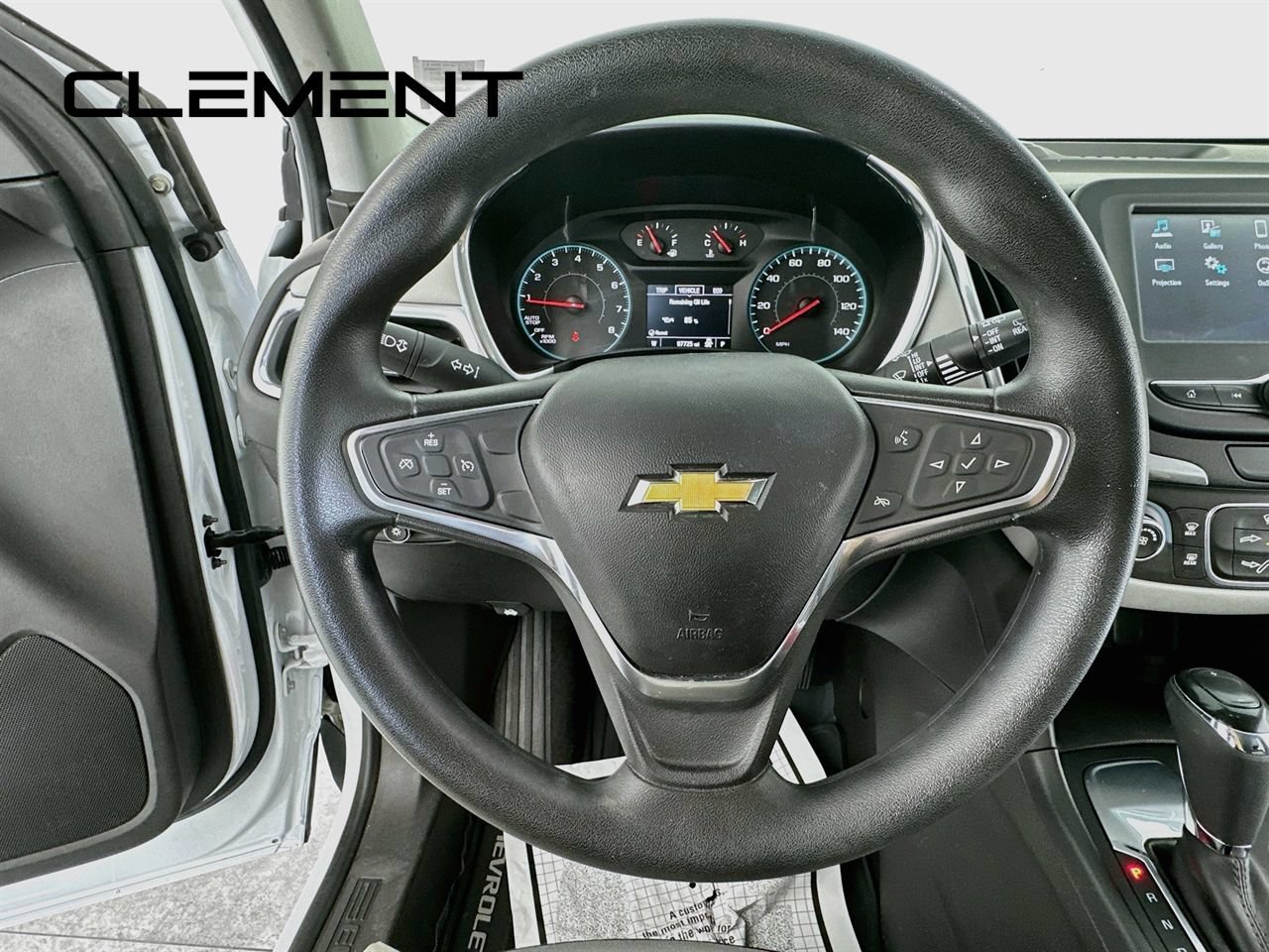 Used 2018 Chevrolet Equinox LS FWD image 15