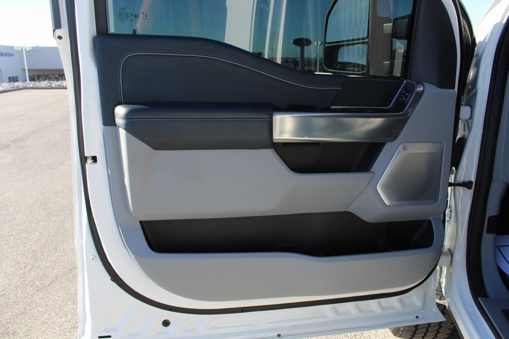 Certified 2024 Ford F250 Limited w/ FX4 Off-Road Package image 21