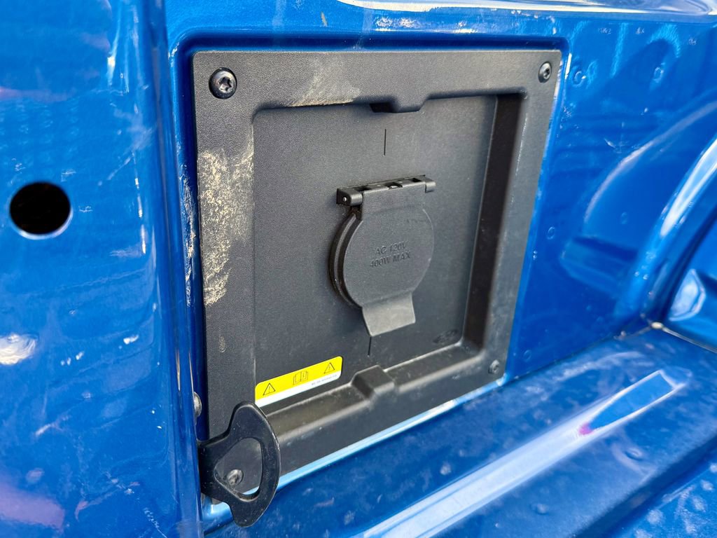 Certified 2022 Ford F150 XLT w/ Equipment Group 302A High image 16