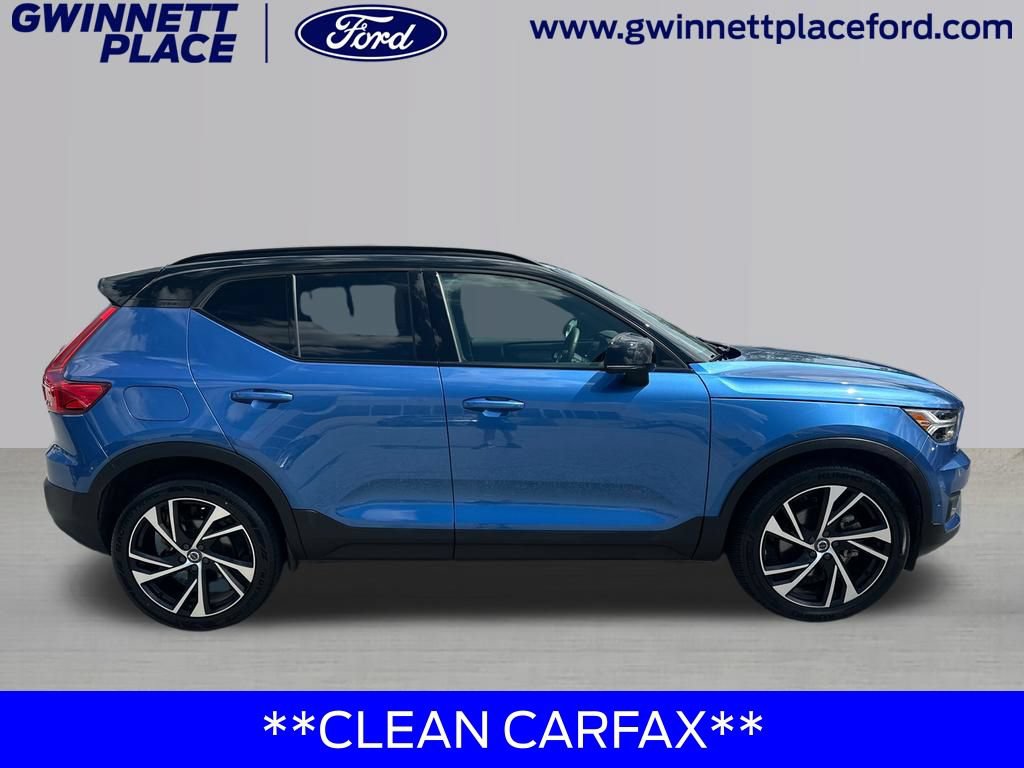 Used 2020 Volvo XC40 T4 R-Design w/ Protection Package Premier FWD image 4