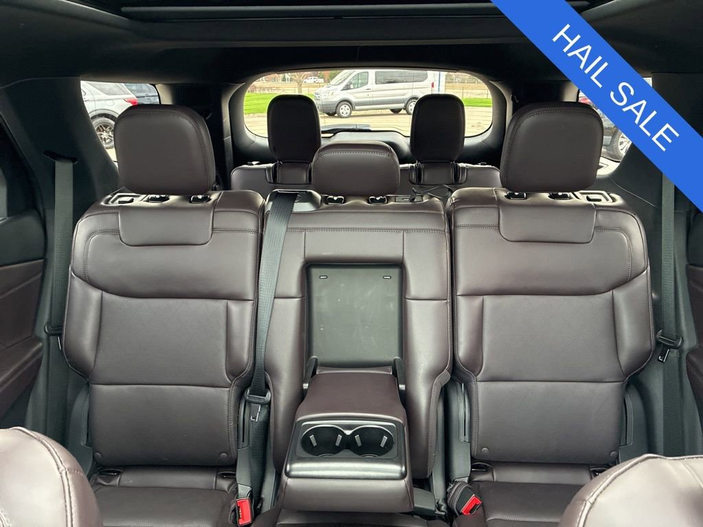 Certified 2025 Ford Explorer Platinum AWD/4WD image 36