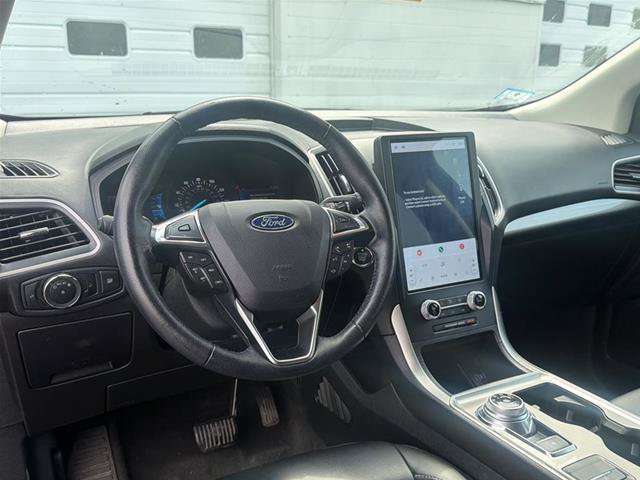 Certified 2023 Ford Edge SEL AWD/4WD image 33