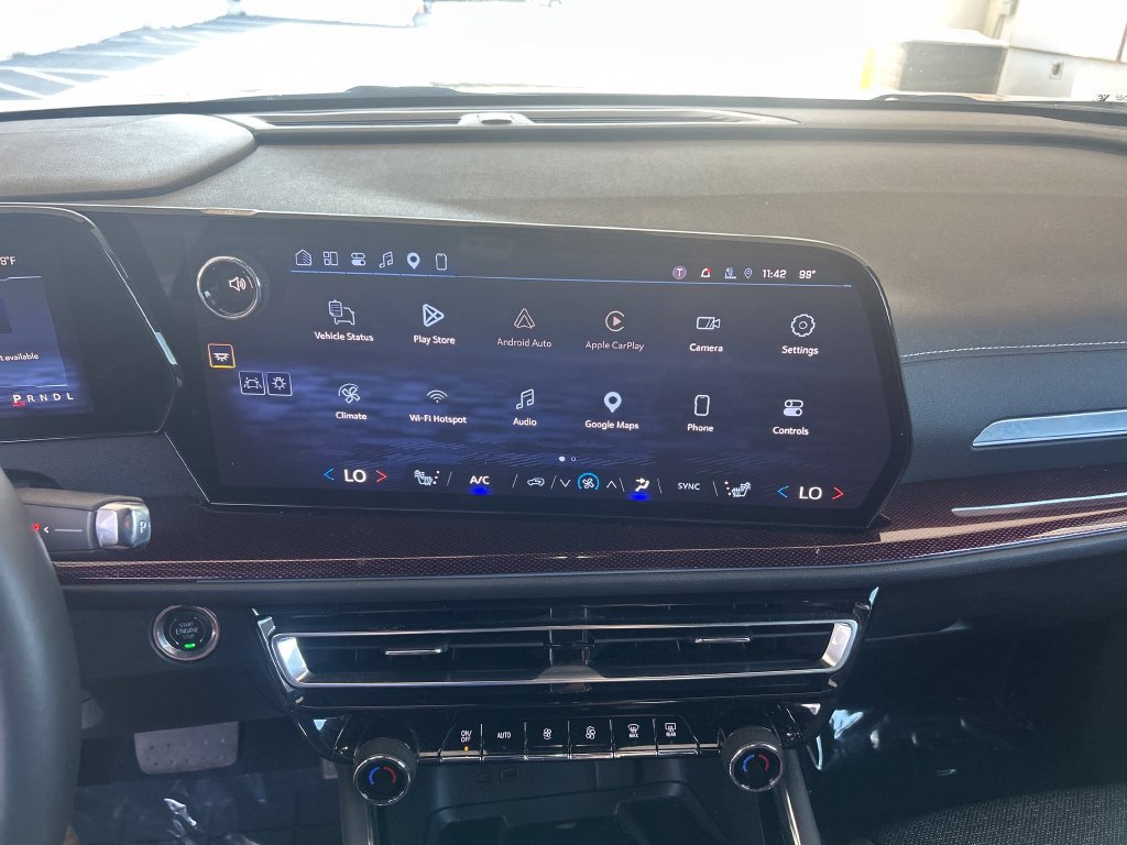 Used 2024 Chevrolet Traverse Z71 AWD/4WD image 22