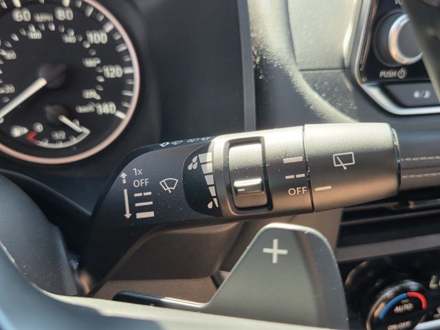 Used 2026 Nissan Rogue SV FWD image 29