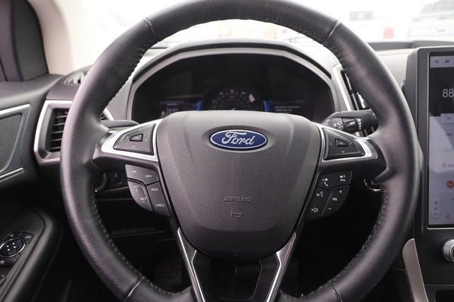 Certified 2024 Ford Edge SEL image 10