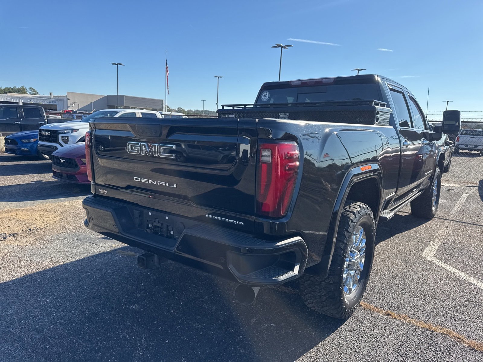 Used 2024 GMC Sierra 2500 Denali Ultimate w/ Max Trailering Package image 5