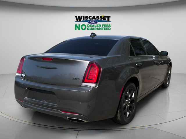 Used 2023 Chrysler 300 Touring L w/ Popular Equipment Group AWD/4WD image 30