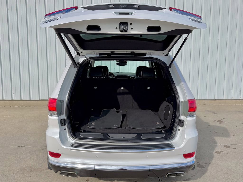 Used 2017 Jeep Grand Cherokee Summit image 15