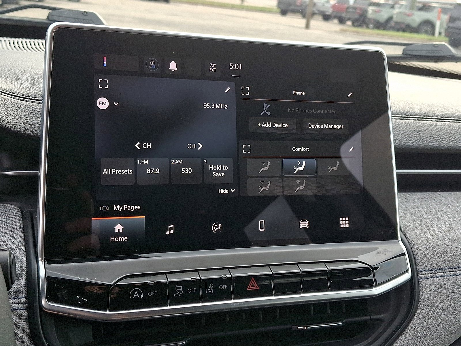 Used 2024 Jeep Compass Latitude image 15