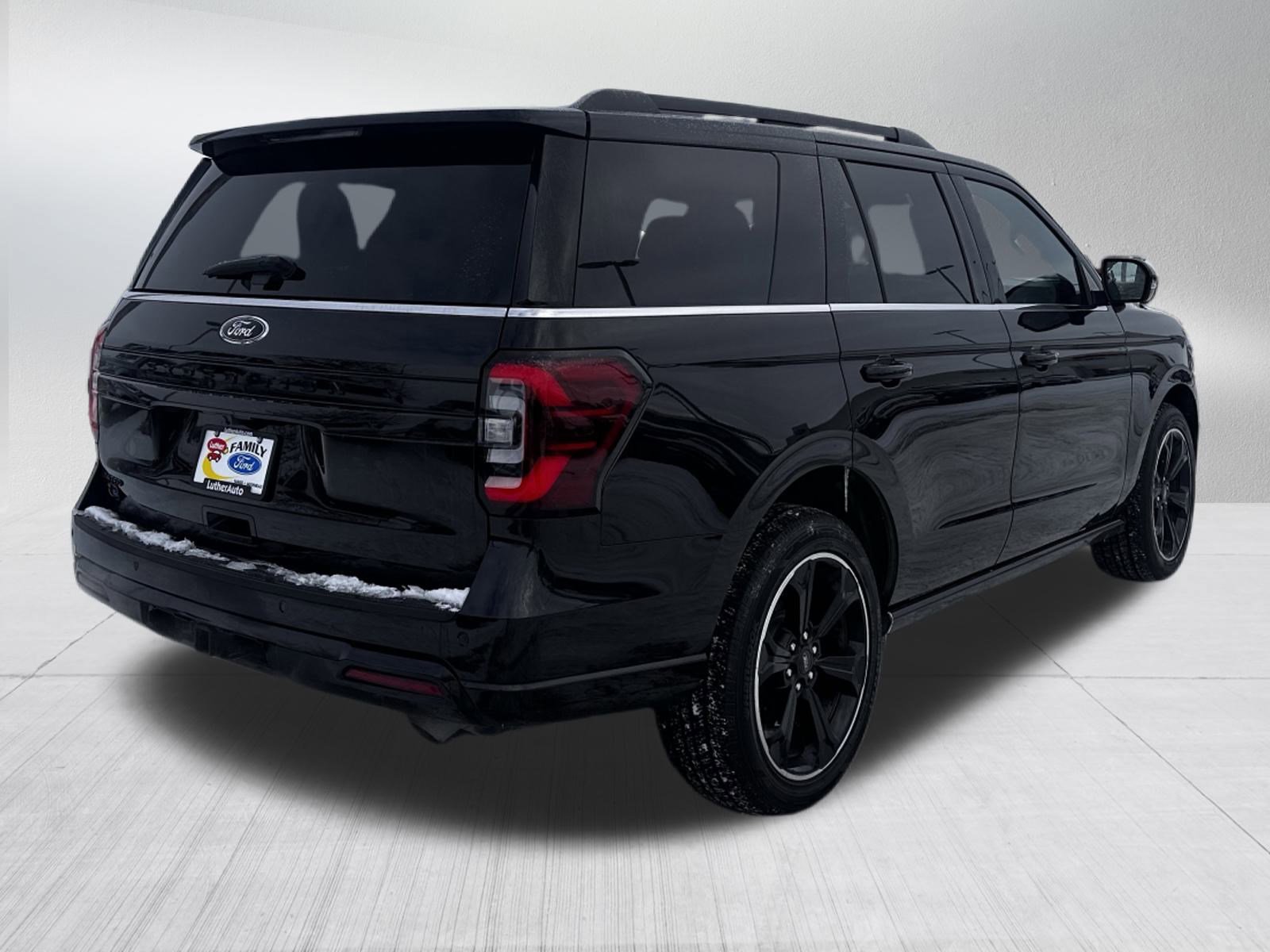 Certified 2023 Ford Expedition Limited image 7