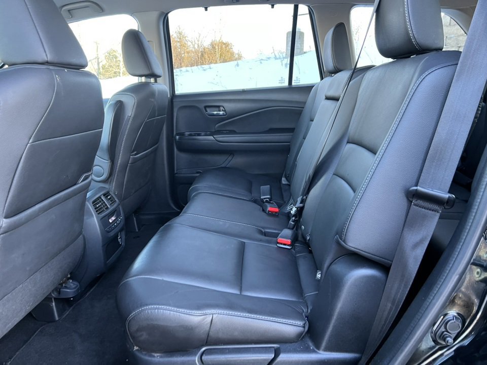 Used 2022 Honda Pilot Special Edition image 12