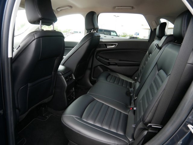Certified 2022 Ford Edge SEL w/ Convenience Package AWD/4WD image 12