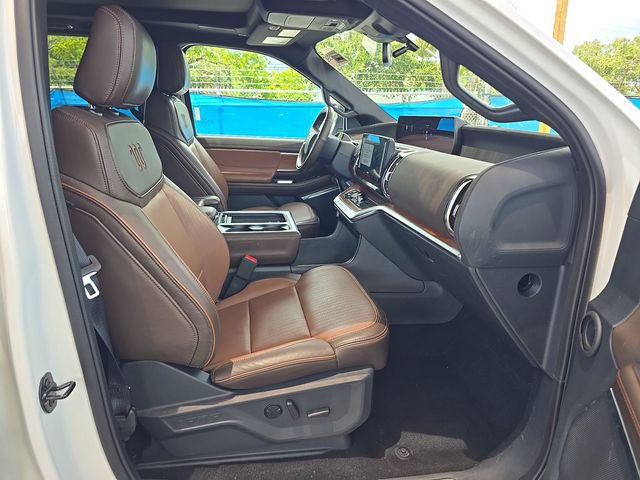 Certified 2025 Ford Expedition King Ranch AWD/4WD image 16