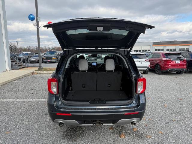 Certified 2022 Ford Explorer Limited w/ Equipment Group 301A image 9