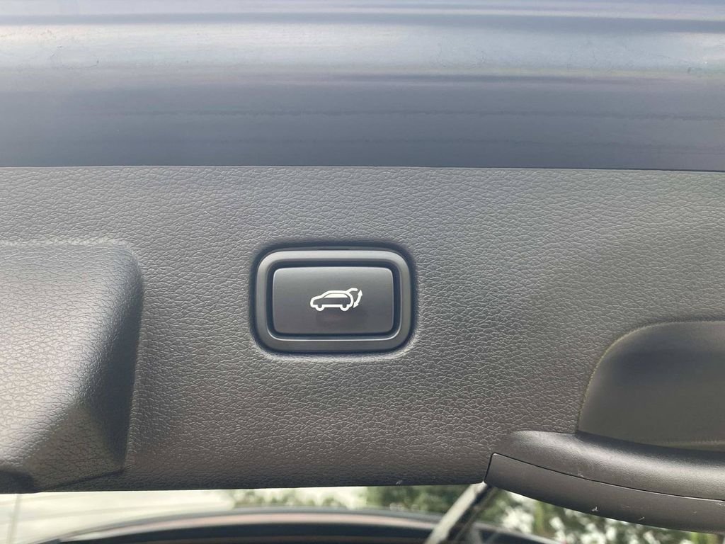 Used 2023 Kia Sportage X-Line w/ X-Line Premium Package AWD/4WD image 8