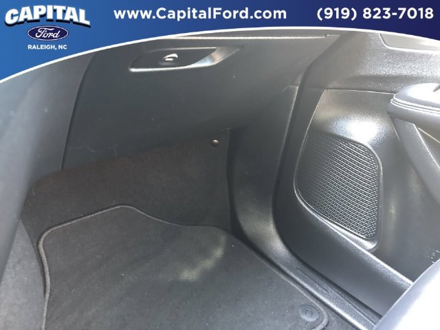 Used 2025 Chrysler Pacifica Select FWD image 27