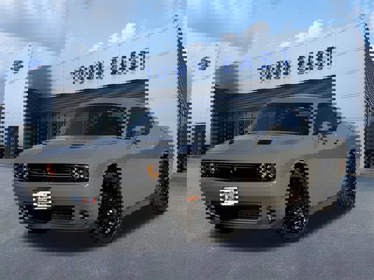 Used 2019 Dodge Challenger SXT