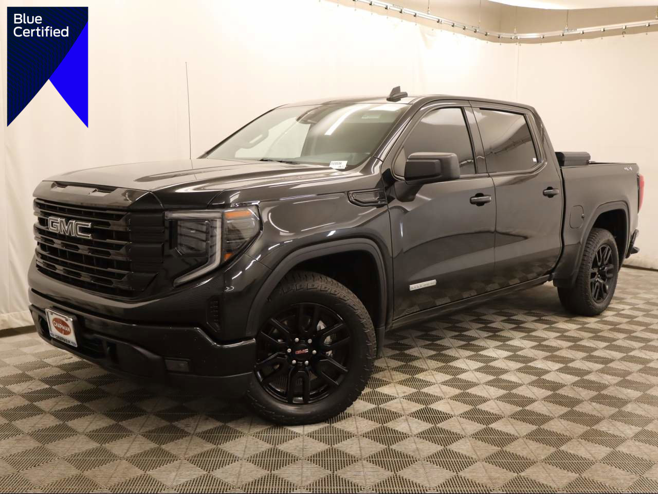Used 2022 GMC Sierra 1500 Elevation image 1