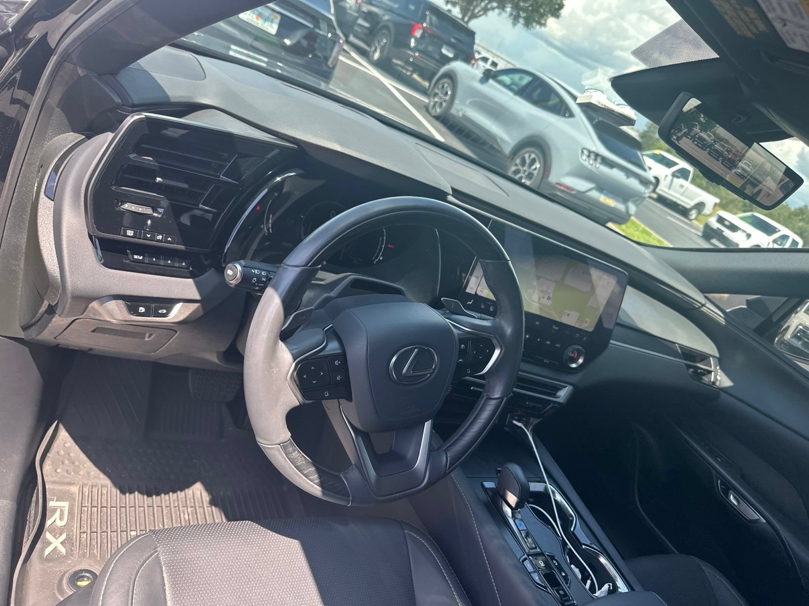 Used 2024 Lexus RX 350 Premium Plus w/ Convenience Package AWD/4WD image 8