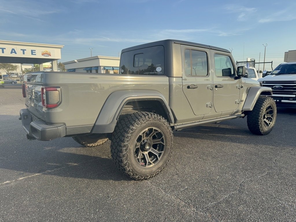 Used 2021 Jeep Gladiator Sport image 4