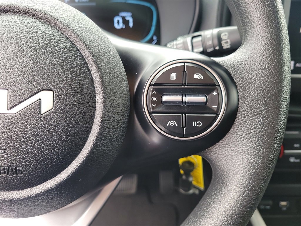 Used 2025 Kia Soul LX w/ LX Technology Package image 22