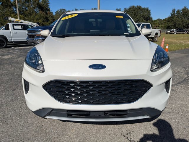 Certified 2020 Ford Escape SE image 9