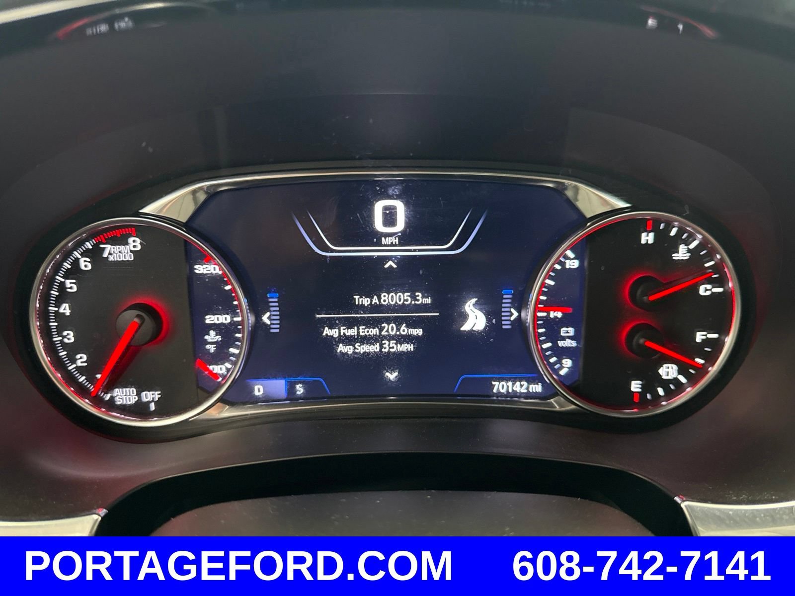 Used 2022 Chevrolet Traverse Premier w/ Redline Edition AWD/4WD image 7