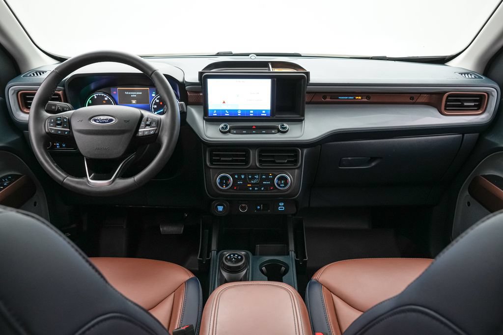 Certified 2024 Ford Maverick Lariat FWD image 18