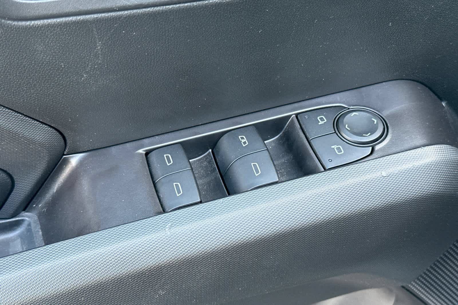 Used 2026 Chevrolet Colorado Trail Boss AWD/4WD image 14