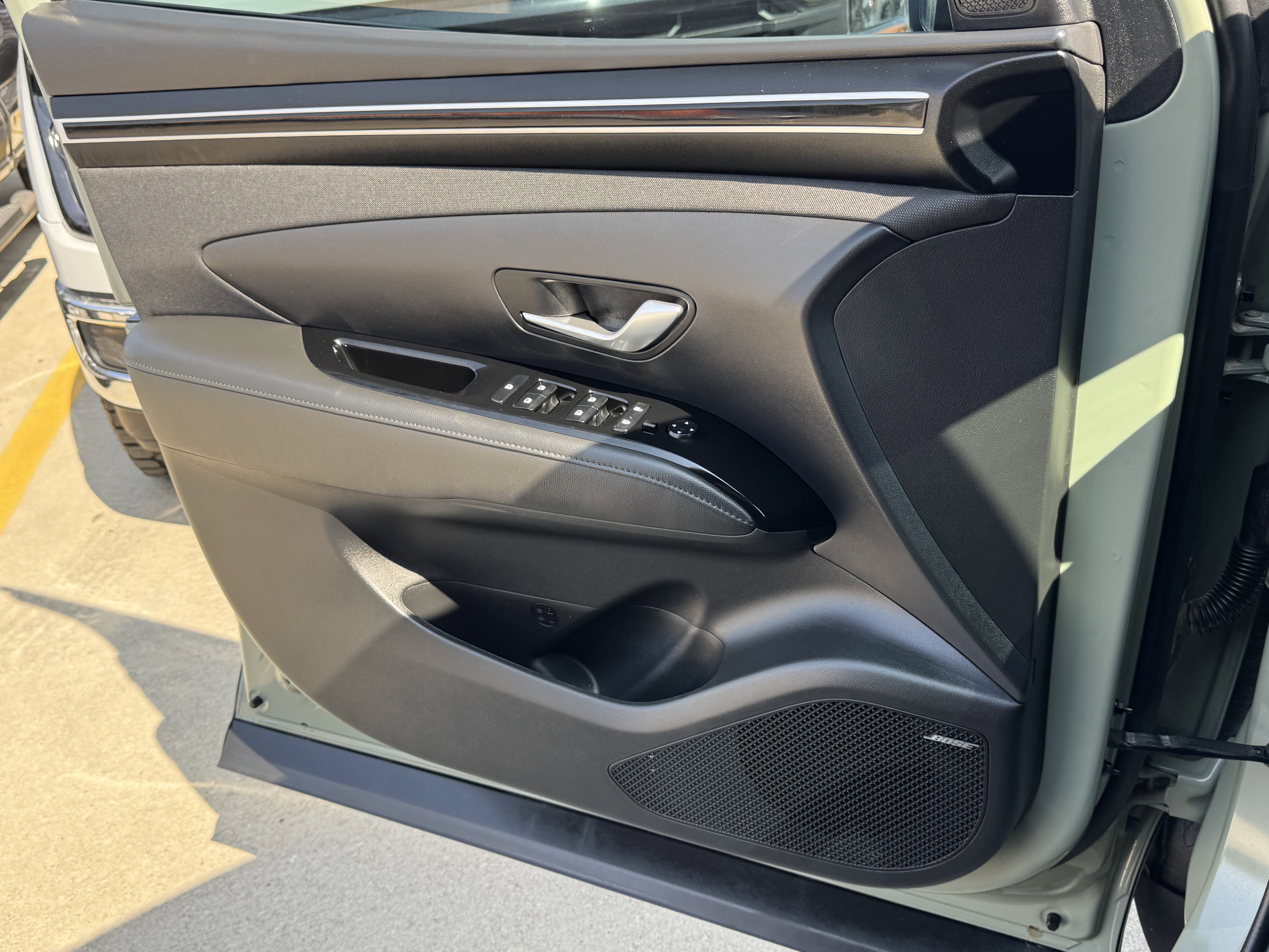 Used 2024 Hyundai Santa Cruz Limited image 21