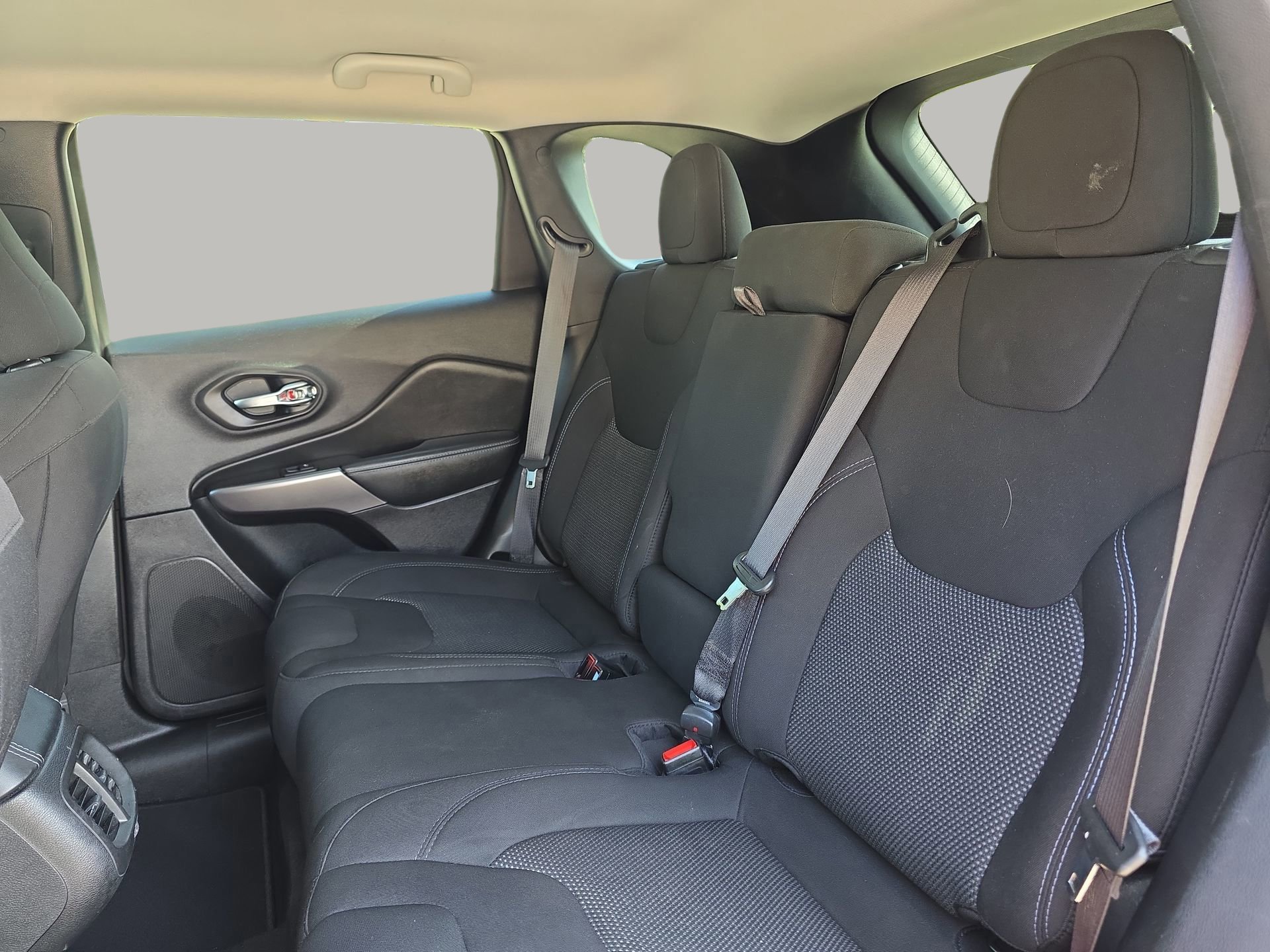 Used 2021 Jeep Cherokee Latitude image 45