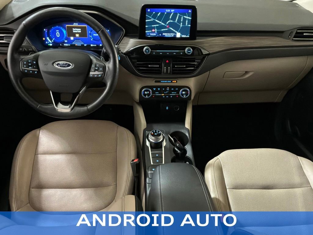 Certified 2020 Ford Escape Titanium AWD/4WD image 11