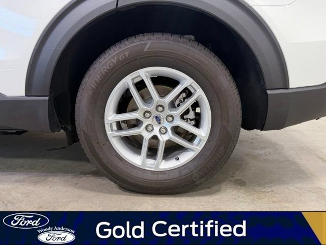 Certified 2026 Ford Explorer Active w/ Active Comfort Package RWD image 8