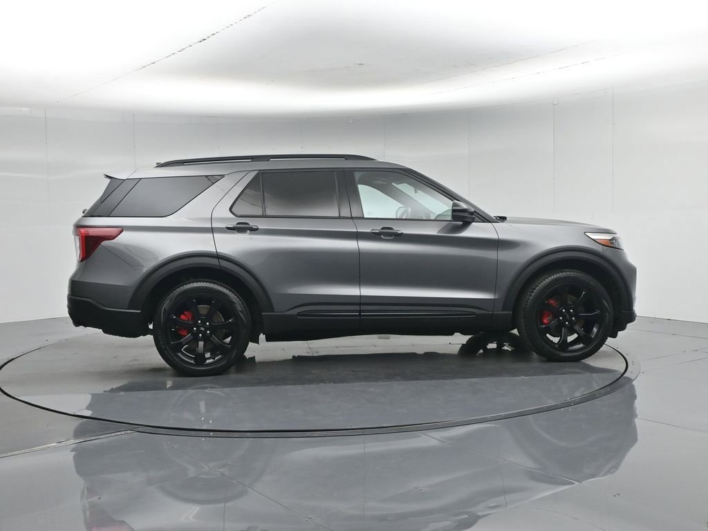 Certified 2023 Ford Explorer ST w/ Equipment Group 401A AWD/4WD image 34