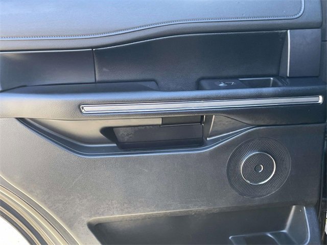 Certified 2021 Ford Expedition XLT image 10