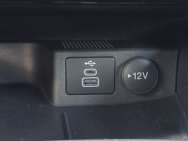 Certified 2024 Ford Escape ST-Line w/ Tech Pack #1 AWD/4WD image 13