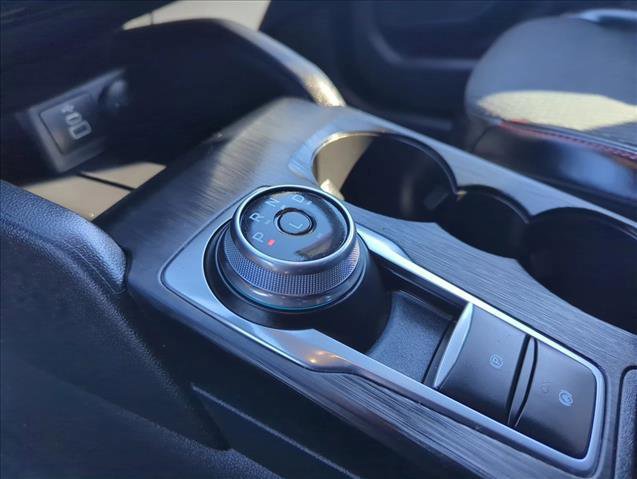 Certified 2024 Ford Escape ST-Line w/ Tech Pack #1 image 15