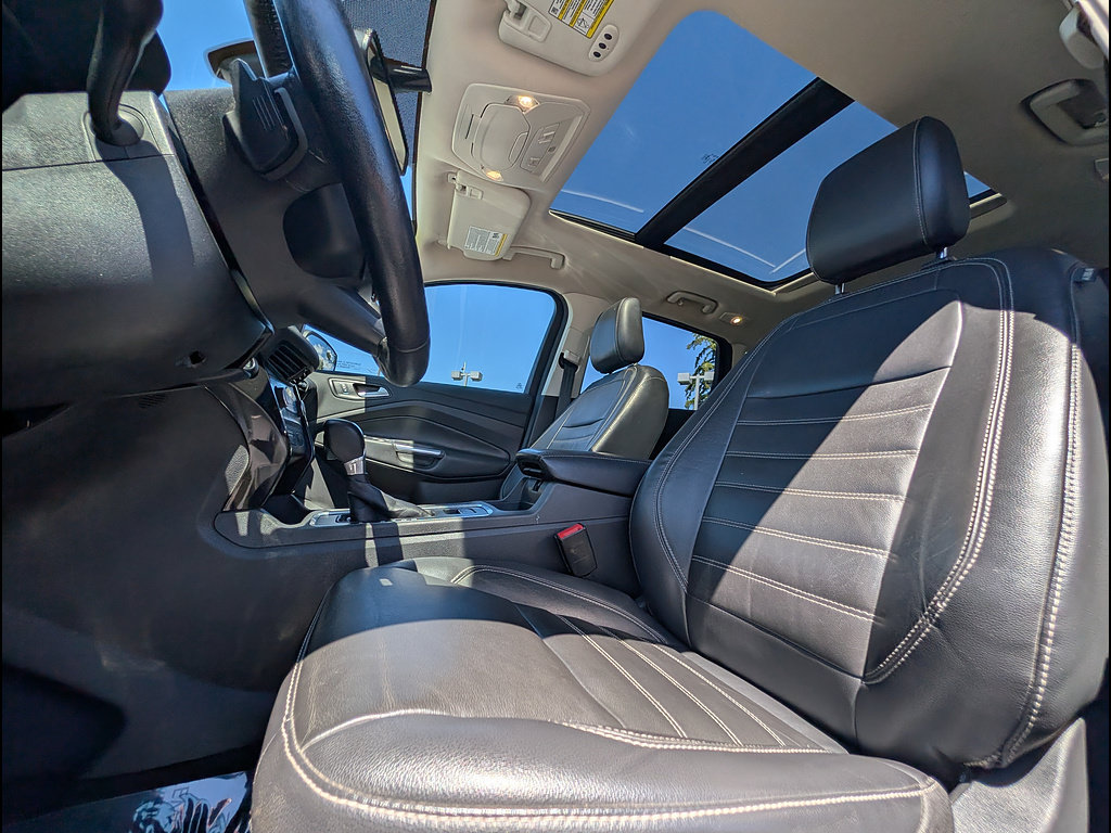 Certified 2018 Ford Escape Titanium AWD/4WD image 26
