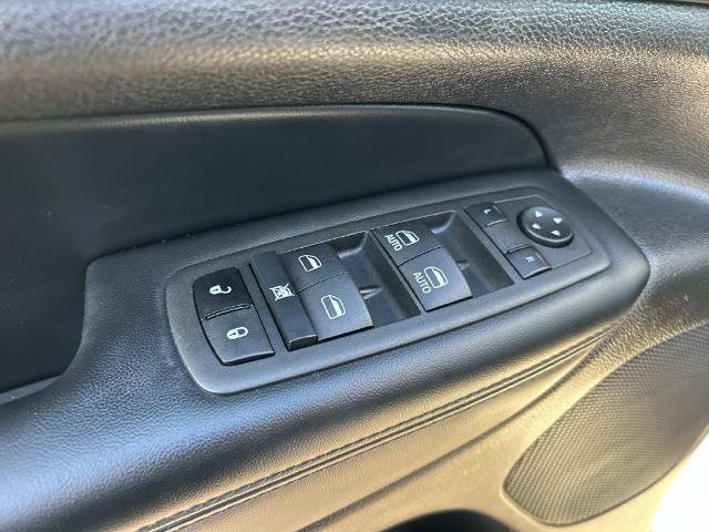 Used 2021 Jeep Grand Cherokee Laredo X AWD/4WD image 24