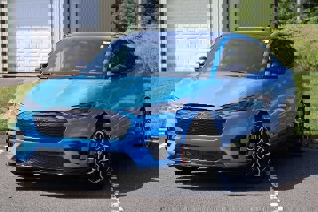 Certified 2022 Ford Mustang Mach-E GT image 9