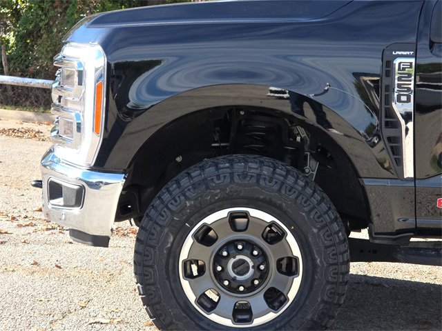 Certified 2023 Ford F250 Lariat w/ Lariat Ultimate Package image 5