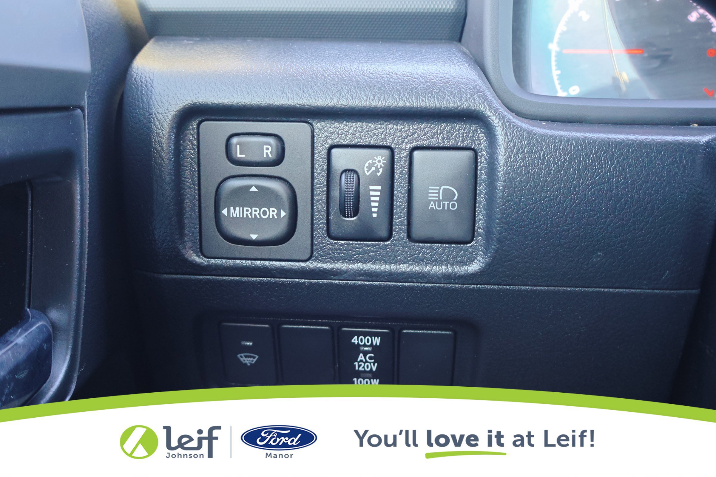 Used 2020 Toyota 4Runner SR5 image 15