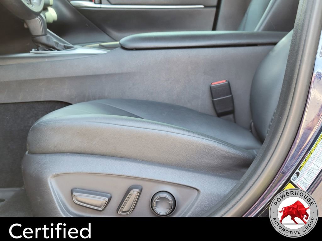 Used 2022 Toyota Camry SE FWD image 23