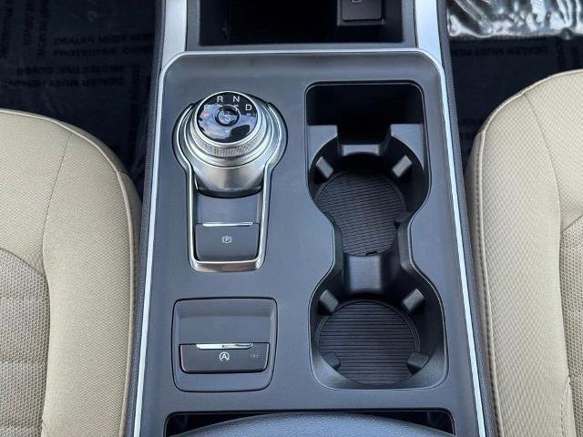 Certified 2024 Ford Edge SE image 15