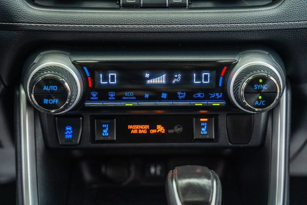 Used 2019 Toyota RAV4 XLE Premium w/ Cold Weather Package AWD/4WD image 24