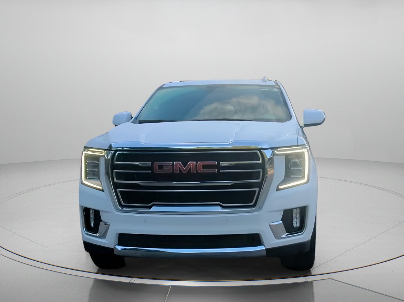 Used 2024 GMC Yukon SLT RWD image 8