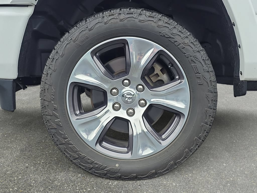 Used 2022 RAM 1500 Laramie w/ Sport Appearance Package AWD/4WD image 28