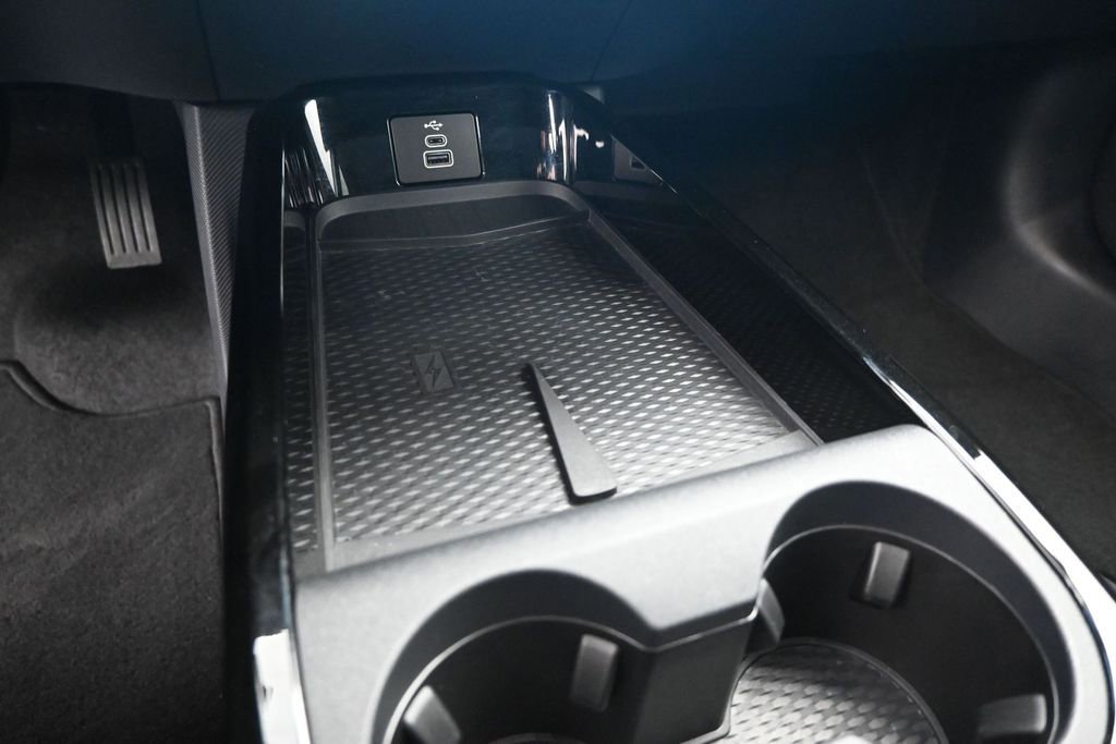 Certified 2025 Ford Mustang Mach-E Select RWD image 17