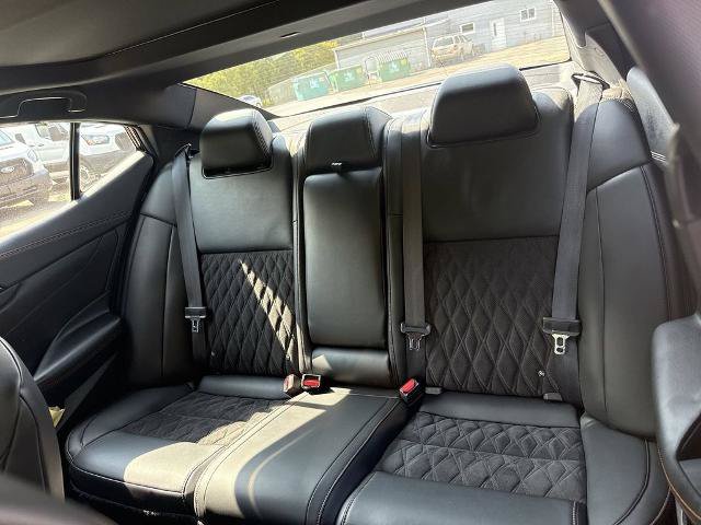 Used 2023 Nissan Maxima SR w/ Sport Mat Group FWD image 23